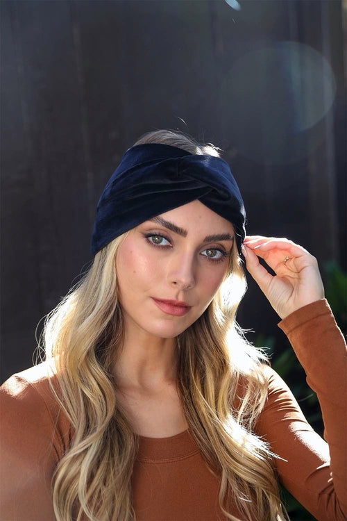 Super Soft Twisted Headbands – Plush Comfort & Style